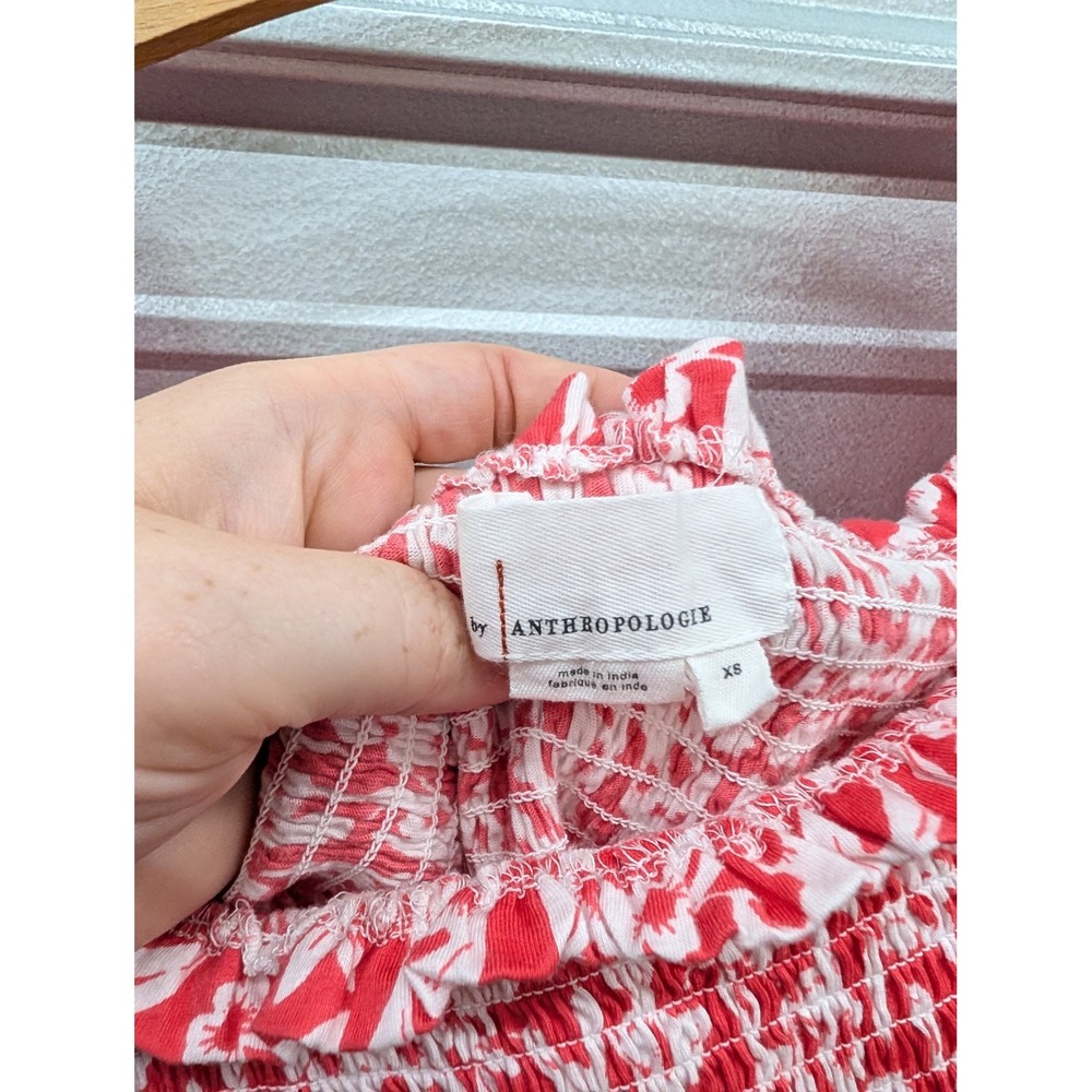 Anthropologie NWT Red White Floral Smocked Eyelet Puff Sleeve Crop Top- XS - Picture 5 of 8